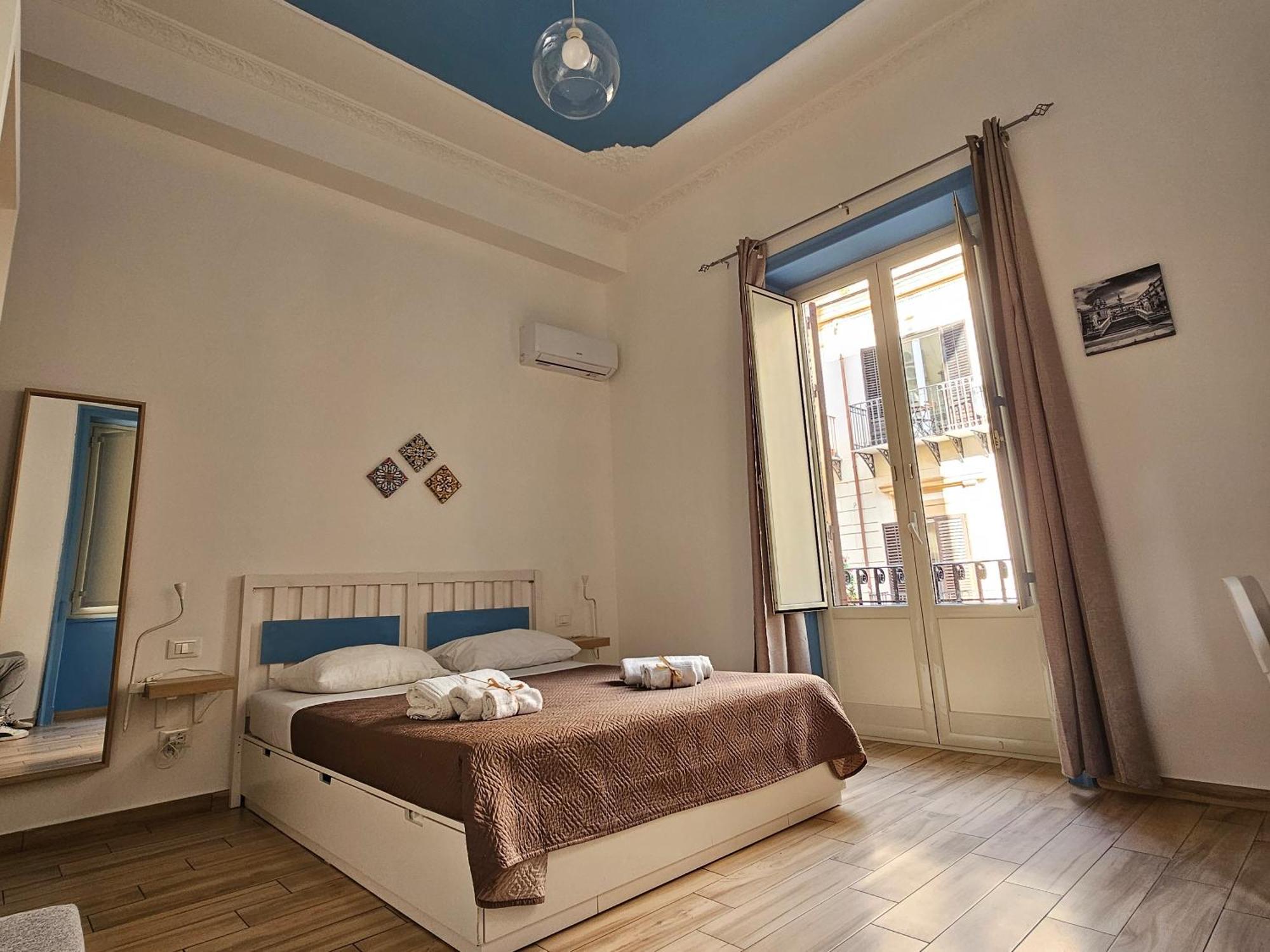 Teatro Del Sole Apartment Палермо Екстериор снимка